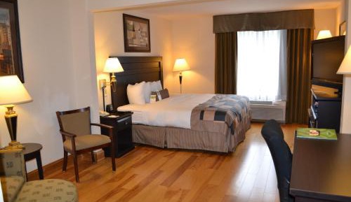 King Room - Non-Smoking