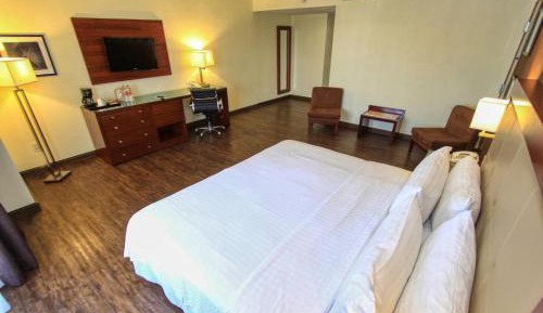 Standard King Room - Accessible