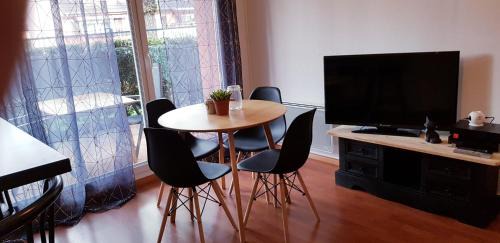 Apartment with Terrace