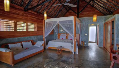 Deluxe Cottage with Sea View