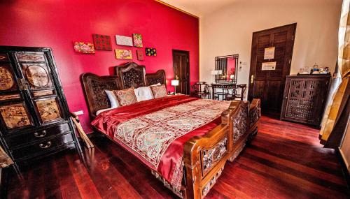 King Room