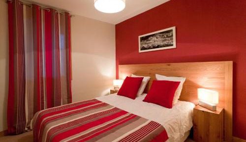 One-Bedroom Comfort Apartment - 4 People