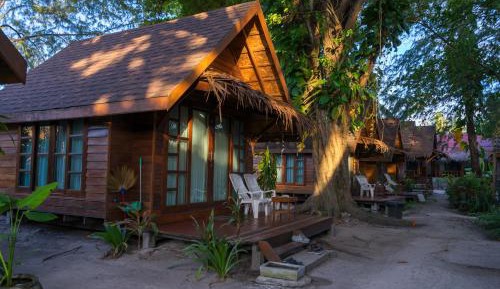 Premium Garden Bungalow