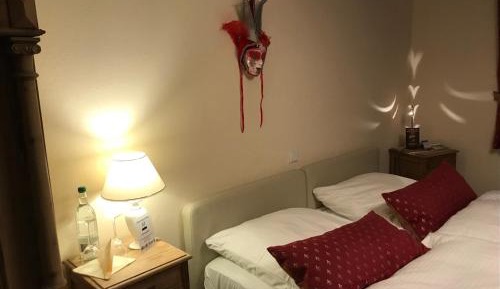 Deluxe Double Room with Shower