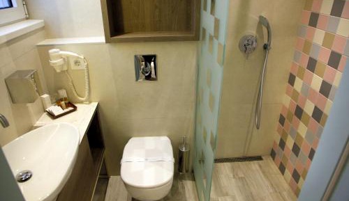 Economy Single Room