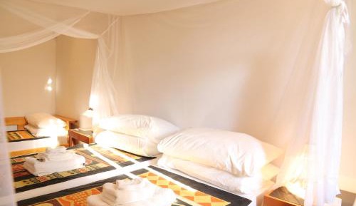 Deluxe Family Suite