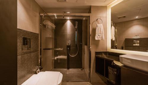 King Suite