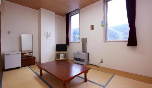 Japanese-Style Single Room - Non Smoking 