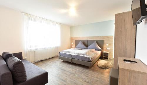 Triple Room with Shower