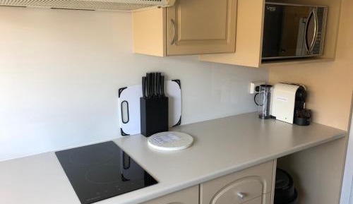 One-Bedroom Suite with Water View