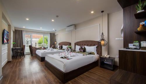 Triple Room with Balcony