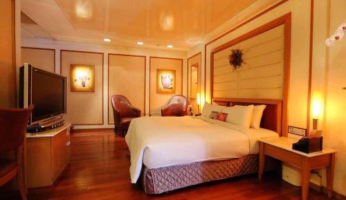 Superior Suite