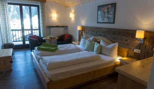 Double Room with Kitchenette
