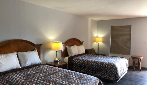 Double Room with Two Double Beds - Smoking