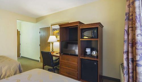 Double Room with Two Double Beds - Non-Smoking