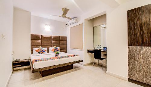 [Sanitized]Superior Double Room