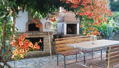 Apartment with Garden View