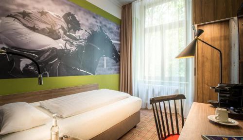 Standard Single Room