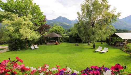 Triple Room with Mountain View