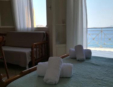 Studio with Sea View