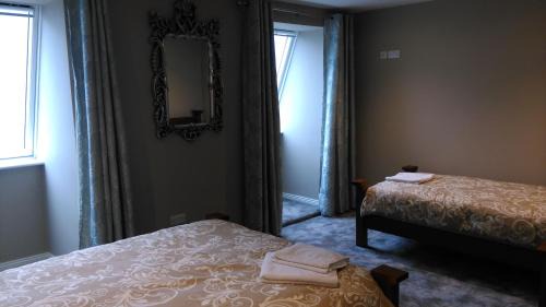 Deluxe Triple Room with Sea View