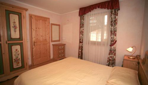 Three-Bedroom Apartment (6 Adults)