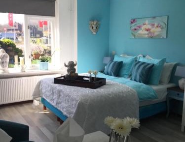 Studio with Garden View Ground Floor