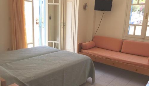 Standard Triple Studio