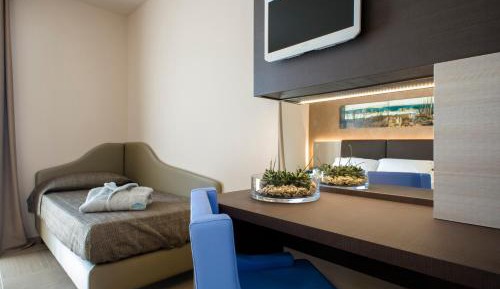 Triple Room with Balcony