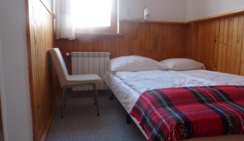 Two Connecting Double Rooms