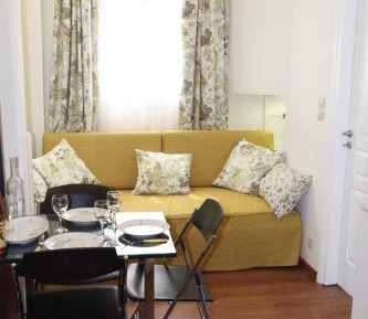 Studio Apartment