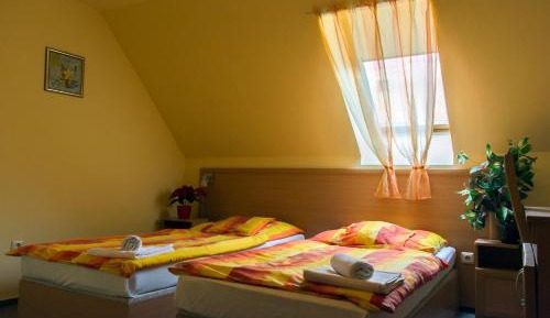 Double or Twin Room - Attic