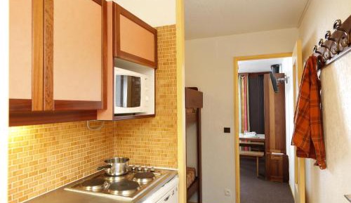 Studio (4 Adults)