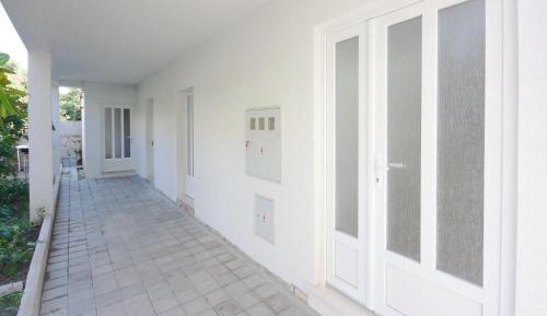 One-Bedroom Apartment with Sea View