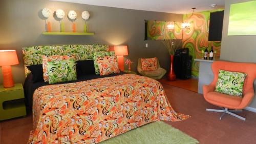 Classic Contemporary 4