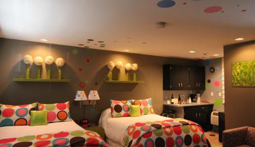 Classic Contemporary 1