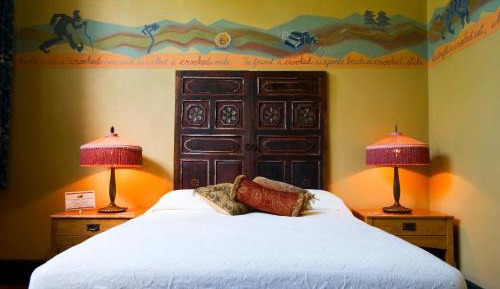 Queen Room