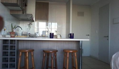 Apartment with Mountain View