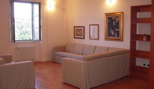 Two-Bedroom Apartment with Balcony (4 Adults)