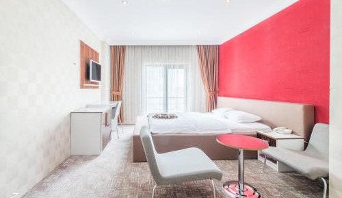 Large Single Room