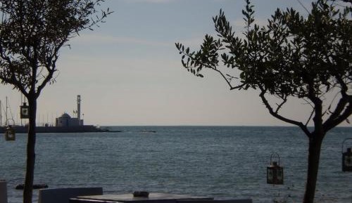 Standard Double Room with Shared Bathroom