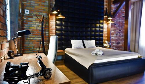 Studio Apartment