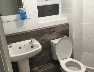 Family Room (2 Adults + 1 Child)