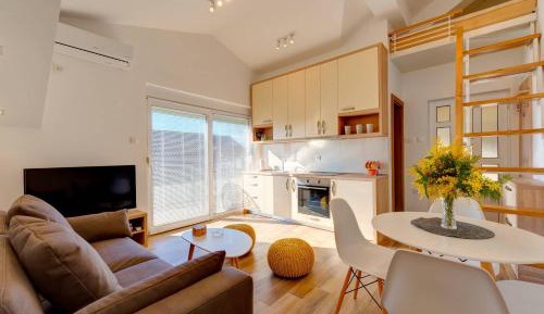 One Bedroom Apartment with Partial Sea View