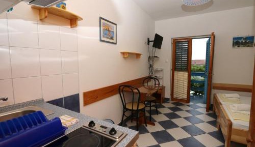 Twin Room with Private Bathroom