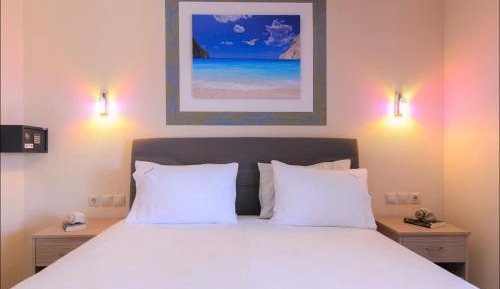 Deluxe Double Room with Sea View