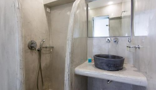 Standard Double or Twin Room with Caldera View