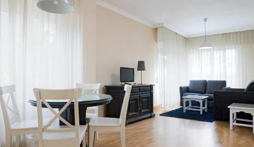 One-Bedroom Apartment (1 - 2 Adults)