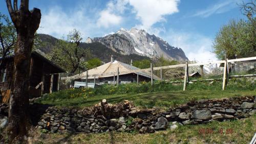 Triple Room with Mountain View