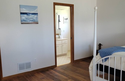 Palm Harbor House | Release and Relax swimming pool or fishing right out your back door